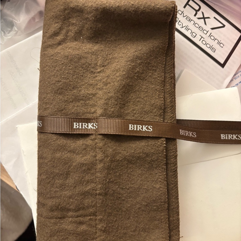 Birks Storage Pouch - Picture 2 of 3